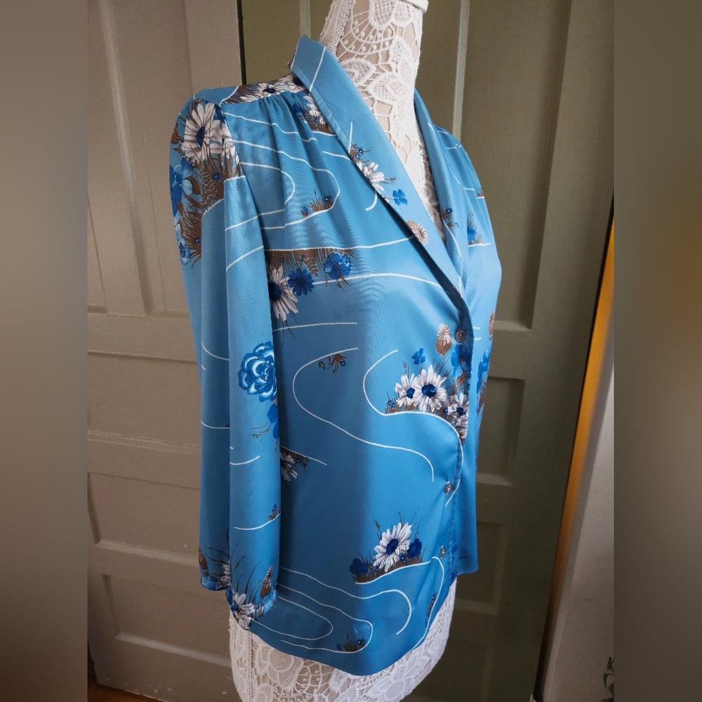 Vintage 70s Blue Silky Polyester Floral Daisy Poppy Top Shirt Women's Small - Picture 2 of 13